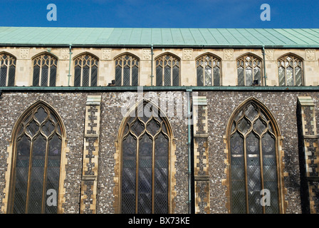 Die senkrecht Gotik mittelalterliche Kirche von St. Andrew Norwich UK Stockfoto