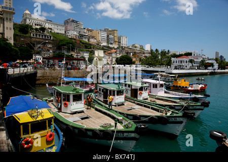 Am Hafen von Salvador de Bahia, Brasilien, Südamerika Stockfoto