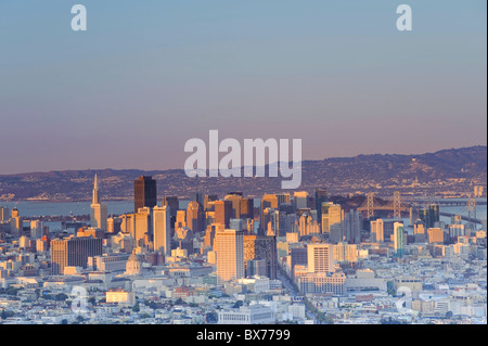 USA, California, San Francisco, Skyline von Twin Peaks gesehen Stockfoto