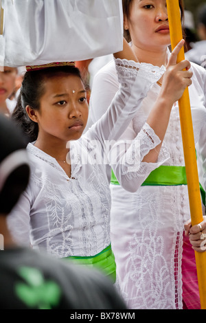 Festlichkeit im Tirta Empur Tempel während balinesische Neujahr, Bali, Indonesien Stockfoto