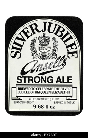 Ansells Silver Jubilee Strong Ale-Flaschen-Etikett - 1977. Stockfoto