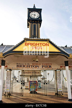 Eingang zur Klasse 2 aufgeführten Pier von Brighton East Sussex England Europa Stockfoto