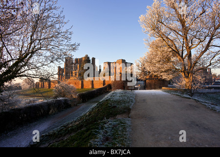 Kenilworth Castle, Warwickshire, UK, an einem frostigen Nachmittag. Stockfoto