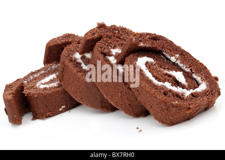 Vier Scheiben von Schokolade Biskuitrolle Stockfoto