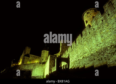 feudalen Festung, Zitadelle, Stadtmauer, Militärfestung, Katharer Kriege, Albigensian Kreuzzug, La Cite, Carcassonne, Languedoc-Roussillon, Frankreich Stockfoto