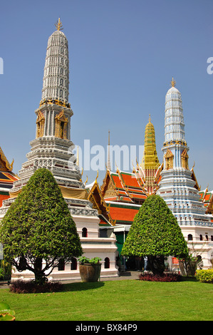 Blick von der oberen Terrasse, großer Palast, Rattanakosin-Insel, Bangkok, Thailand Stockfoto