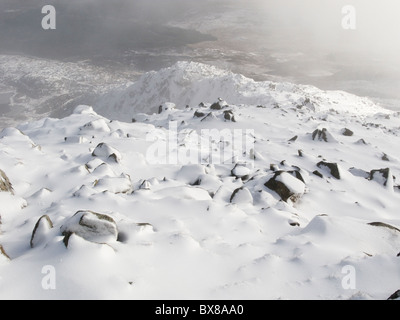 Ein Blick nach unten Daear Ddu Ridge, Moel Siabod Stockfoto