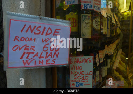 Wein-Shop San Polo Bezirk Venedig Venetien Nord Italien Europa Stockfoto