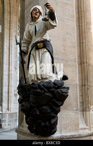 Skulptur im St.-Barbara-Kirche, Kutná Hora, Tschechische Republik Stockfoto