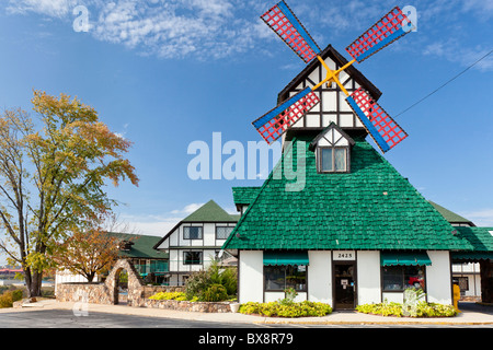 Windmühle Architektur im Windmill Inn in Branson, Missouri, USA. Stockfoto