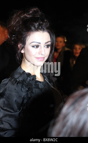 Cher Lloyd 2010 X Faktor Finalist auf der drei Grafschaften Messe Boden Malvern Autogramme für ihre fans Stockfoto