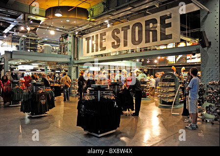 Im Store in The Guinness Storehouse, Dublin City, Irland Stockfoto