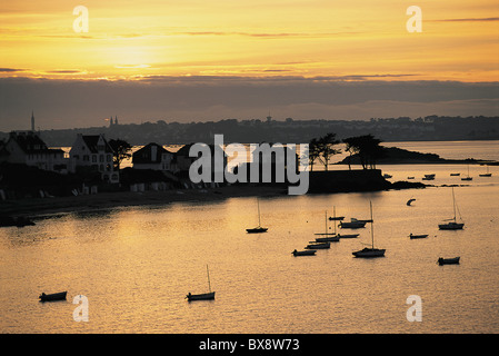 Frankreich, Bretagne, Finistere, Carantec und Saint Pol de Leon Glockentürme Stockfoto