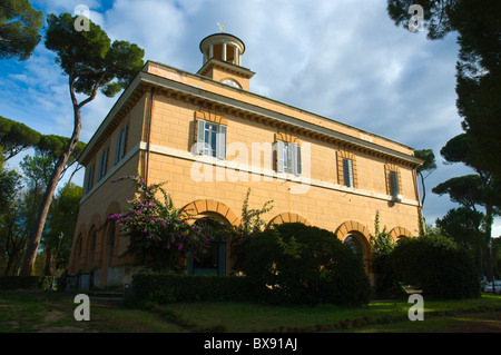 Casina Orologio Gebäude im Park der Villa Borghese Rom Italien Europa Stockfoto