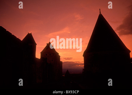 feudalen Festung, Zitadelle, Stadtmauer, Militärfestung, Katharer Kriege, Albigensian Kreuzzug, La Cite, Carcassonne, Languedoc-Roussillon, Frankreich Stockfoto