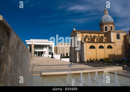 Museo dell'Ara Pacis mit Kirche von San Rocco zentrale Rom Italien Europa Stockfoto