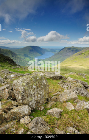 Wastwater und tiefste von Beck Kopf zwischen Kirk Fell und große Giebel im englischen Lake District Stockfoto