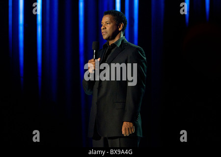 Denzel Washington diente als Co-Moderator mit Anne Hathaway 2010 Nobel Peace Prize Concert, eine international im Fernsehen Show zu Ehren des inhaftierten chinesischen Dissidenten Liu Xiaobo, Gewinner des Friedensnobelpreises 2010. (Foto: Scott London) Stockfoto