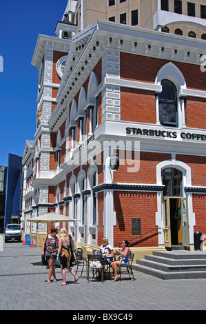 Starbucks Coffee Shop in Old Post Office building, Cathedral Square, Christchurch, Canterbury, Südinsel, Neuseeland Stockfoto