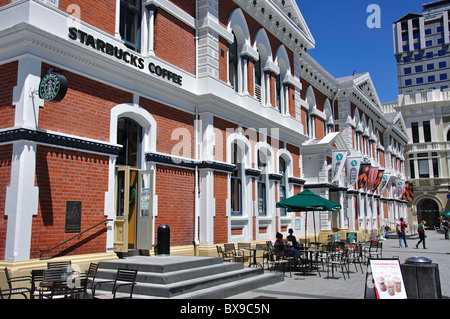 Starbucks Coffee-Shop in Old Post Office building, Cathedral Square, Christchurch, Canterbury, Südinsel, Neuseeland Stockfoto
