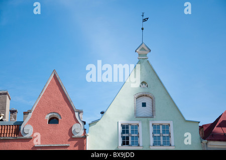 Ein Foto von der Rathausplatz (Raekoja Plats) im Herzen der Altstadt von Tallinn, Estland. Stockfoto