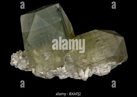 Fluorapophyllite - aus Jalgaon - Maharashtra - Indien Stockfoto