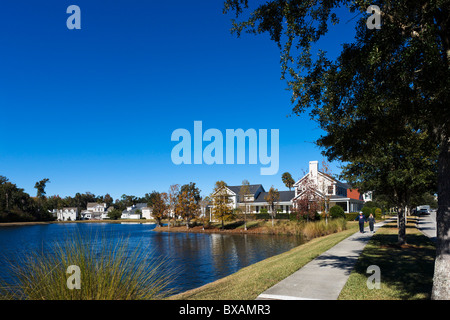 Häuser auf der Feier Ave nahe dem Zentrum von Disney Zweck gebaut Township Celebration, Kissimmee, Orlando, Florida, USA Stockfoto