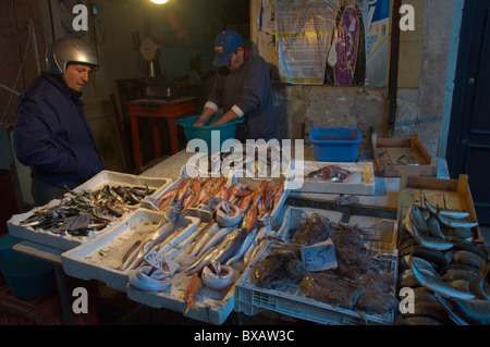 Meeresfrüchte-Stall am Capo Markt Palermo Sizilien Italien Mitteleuropa Stockfoto