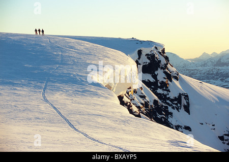 Fernsicht auf der Bergsteiger am Berg Stockfoto