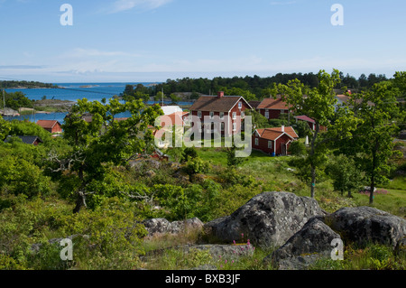 Idyllische Bauernhof im Sommer Stockfoto