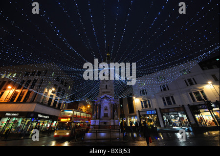 Die Weihnachtsbeleuchtung am Clock Tower im Stadtzentrum von Brighton UK Dezember 2010 Stockfoto