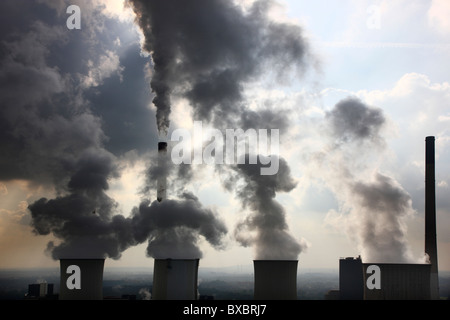 Kohlekraftwerk Kraftwerk Scholven, EON Industrien, Kühltürme, in Gelsenkirchen, Deutschland. Stockfoto