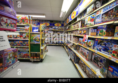 LEGO und Mega Blöcke zum Verkauf in Toys R speichern uns in Ontario Kanada Stockfoto