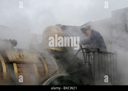 Eine Replik der "Planet"-Dampfzug am Manchester Museum für Wissenschaft und Industrie. Stockfoto