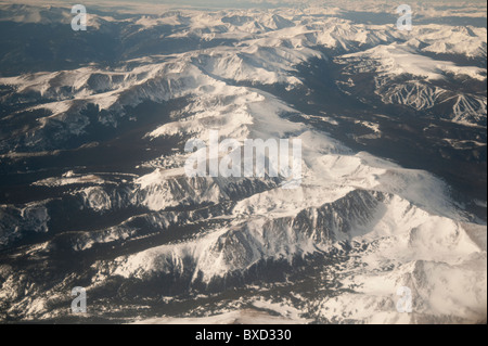 Berggipfel schneebedeckt in Vail, Colorado Stockfoto