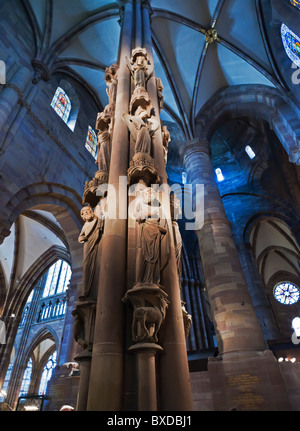 Des Engels Säule oder Urteil Säule, gotische Kathedrale Notre-Dame, 14. Jahrhundert, Straßburg, Elsass, Frankreich Stockfoto