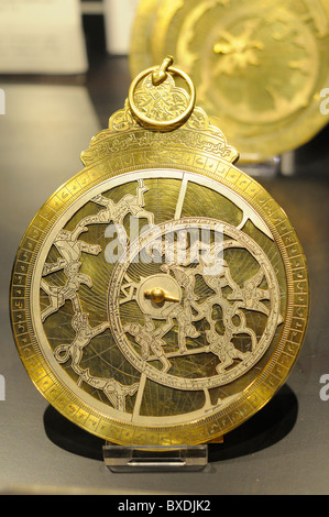 Astrolabium, islamischen Wissenschaften & Technologie Geschichte Museum, Istanbul, Türkei Stockfoto