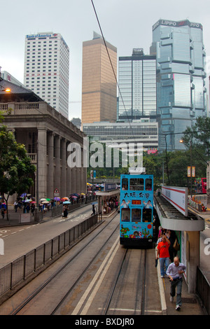Bunte Straßenbahn im Central District von Hong Kong Island, Hong Kong, Hong Kong Straßenbahnen Straßenbahn, Hongkong, Hongkong, Stockfoto