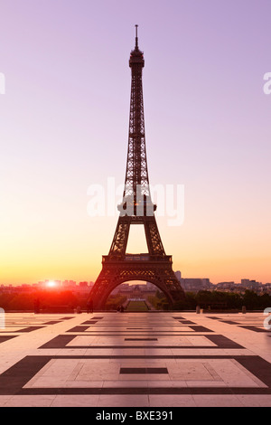 Europa, Frankreich, Paris (75), Esplanade du Trocadéro und Eiffelturm Stockfoto