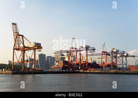 Containerbrücken Stockfoto
