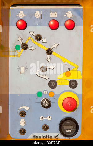 Haulotte H23TPX Boom Lift-Control-panel Stockfoto