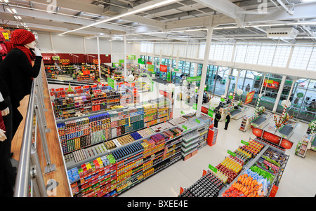 Blick auf einem Asda Supermarkt in East Sussex UK. Stockfoto