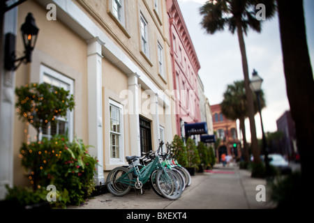 Blick auf den Vendue Hotel und Vendue Palette in Charleston, SC. Stockfoto