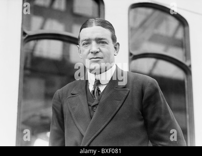 Vintage Foto ca. 1910er Jahre British Antarctic Explorer Sir Ernest Henry Shackleton (1874-1922). Stockfoto