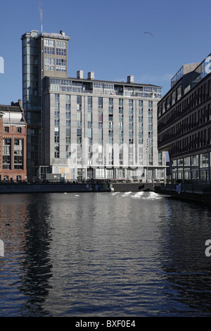 Blick auf die Silodam in Amsterdam und die IJ/Westerdok Stockfoto