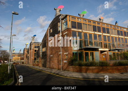 Bett Zed Entwicklung Surrey UK. Beddington Zero Energy Development (BedZED) ist Großbritanniens größte CO2-neutralen Gemeinschaft. Stockfoto