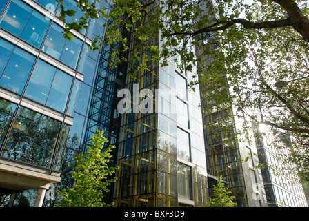 Waterside "von Richard Rogers Partnership entworfen und beherbergt das Hauptquartier der Marken & Spencer Paddington Basin West London UK Stockfoto