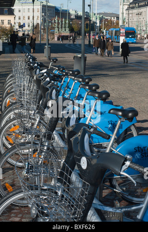 Öffentliche Fahrräder zur Verfügung verwenden Sie im Zentrum von Göteborg, Schweden (Göteborg). Stockfoto