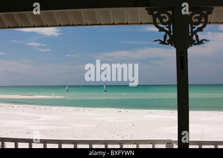 Segelboote unter dem Sternenhimmel auf Anna Maria Island, Golf von Mexiko, Florida, Vereinigte Staaten von Amerika Stockfoto