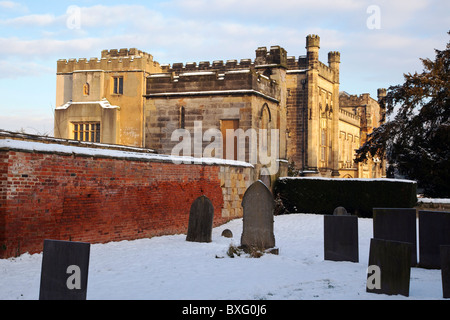 Elvaston Schloss Denkmalgeschützte Gebäude und Land Park im Winter, Derby Derbyshire in England. DE Stockfoto